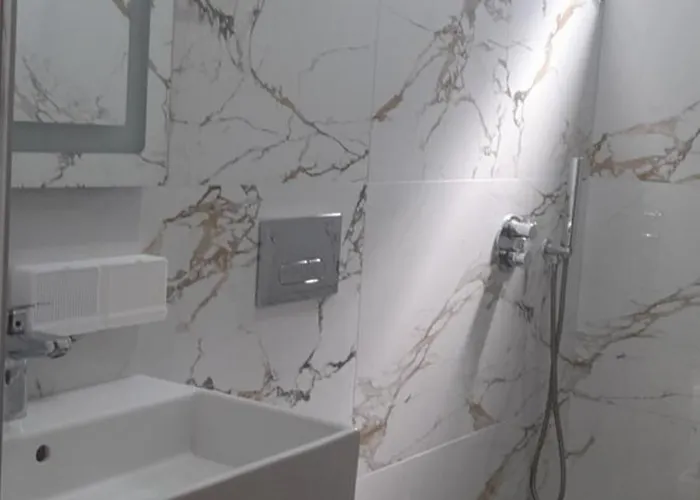 Miri's 公寓 Sarandë